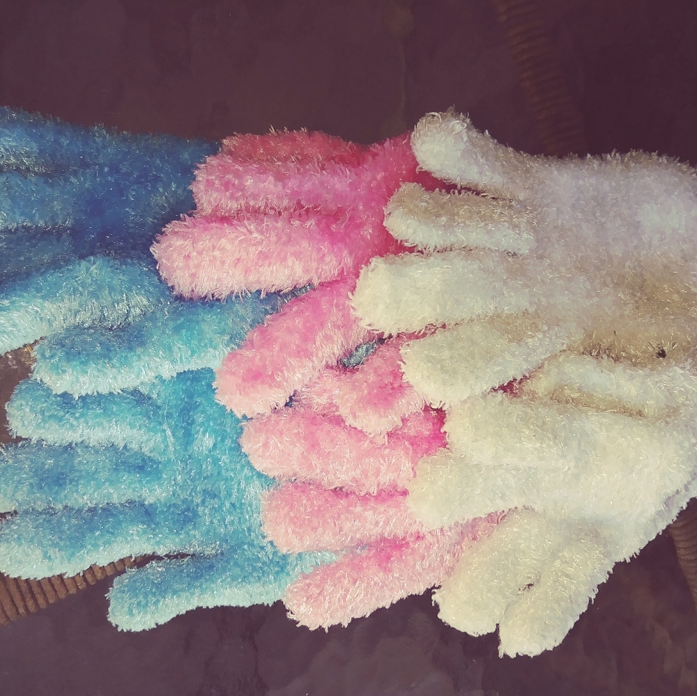 Gloves